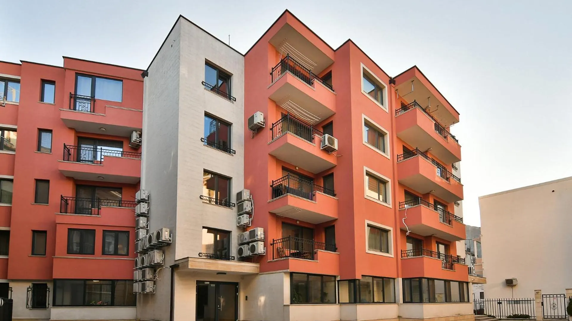 Urban Retreat In The Heart Of 瓦爾納 保加利亚