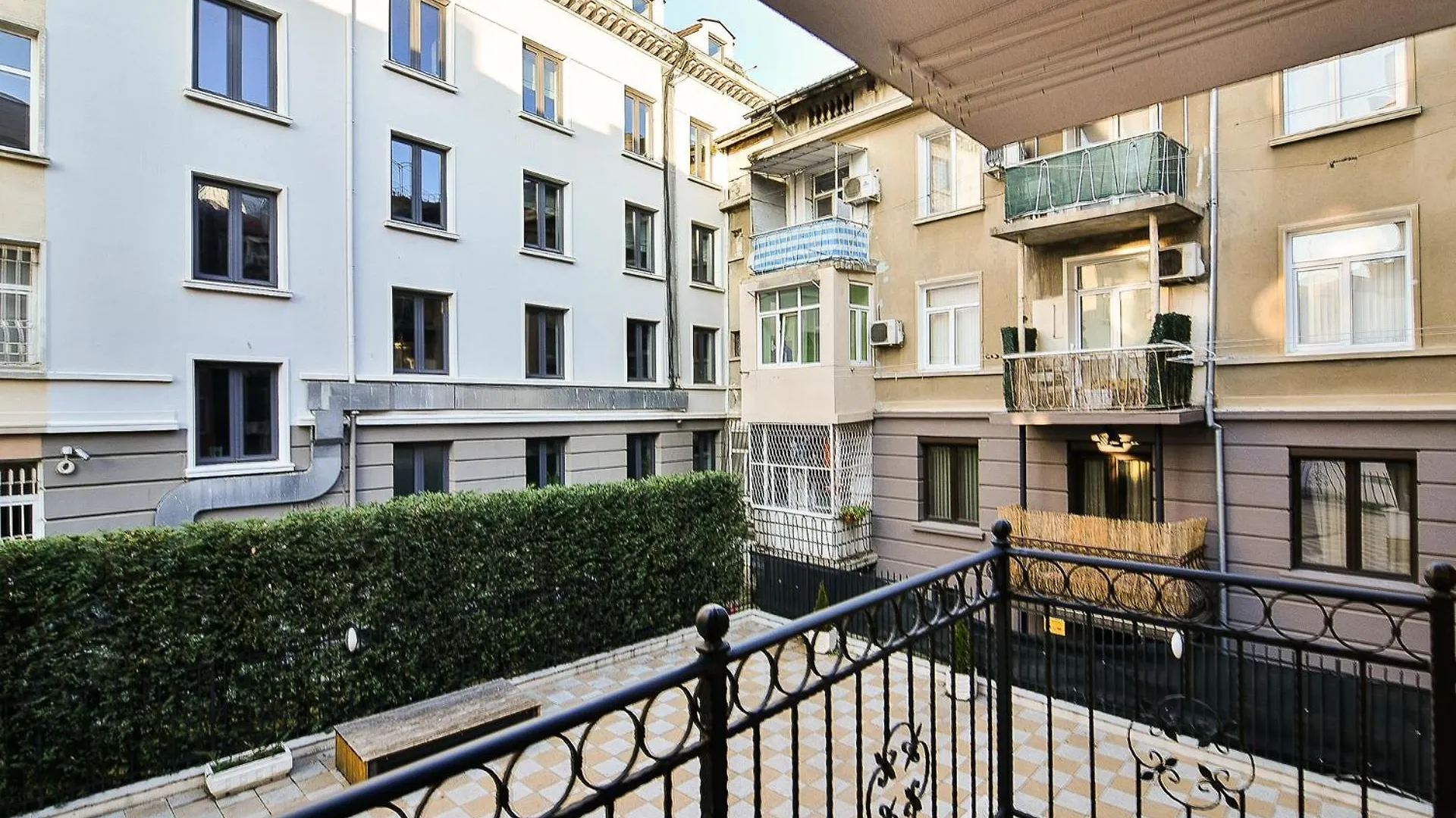 Apartment Urban Retreat In The Heart Of Varna